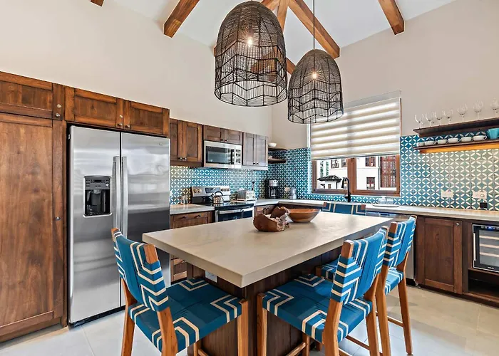 Stylish In The Heart Of Catalinas With Vibrant Design & Exclusive Club Access Apartamento Playa Danta